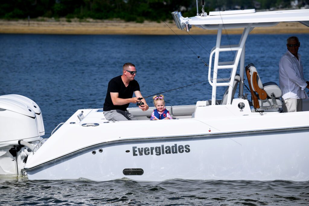 335-fishing-girl 335 fishing girl