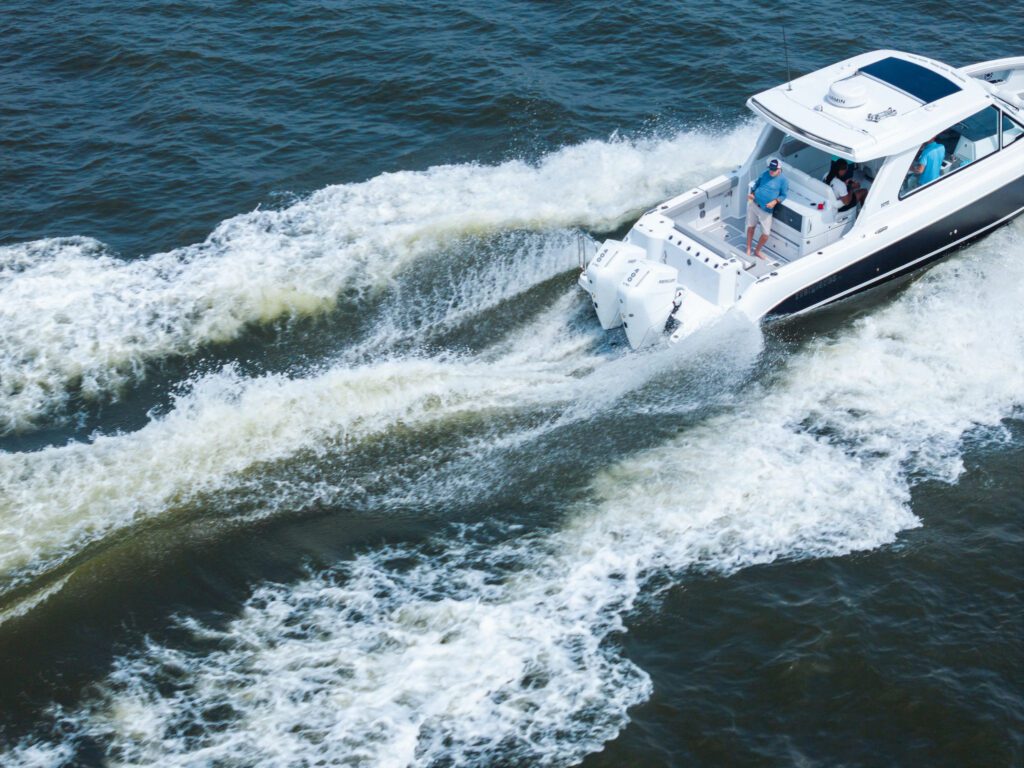 default boat running